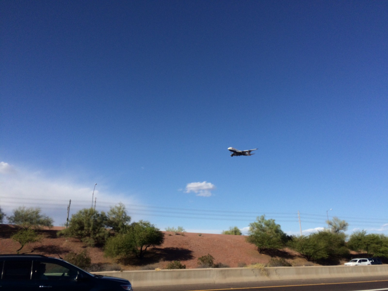 Very low British Airways 747 coming in over Tempe Town Lake.