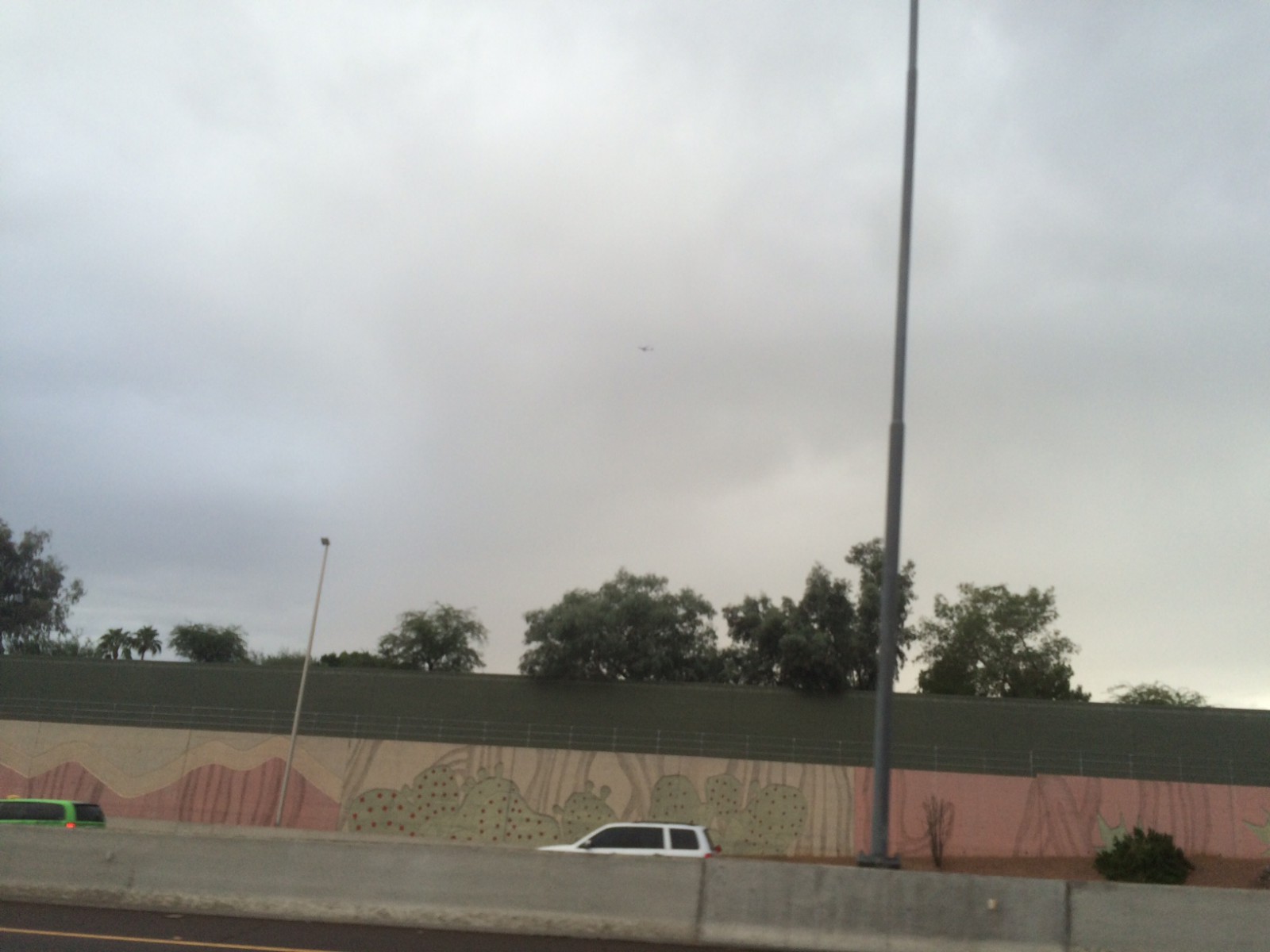Quick pic of BA289 from the 101 East Valley.